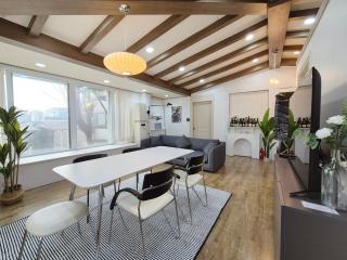 Com'A stay Hongdae 3Bedroom Subway5min - 7