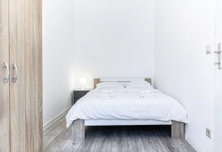 3-Bedroom Apartment in Central Vienna Comfort - 1