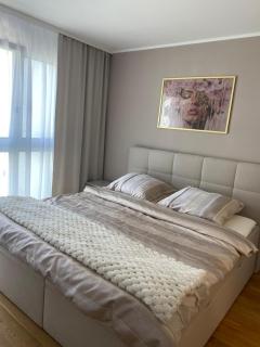 Moderne Wohnung in der Toplage inkl. Garage - 3