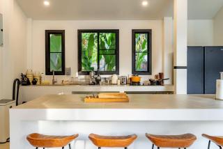 Santitham & Savanna 2 Pool Villas I 11 bedrooms - 5