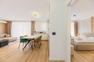 Hubix Suites Coresi - 1