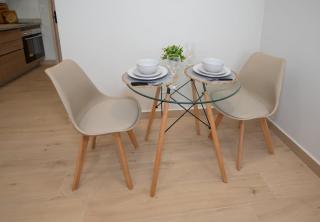 Cozy Studio 200Mbps Gym & Pool Walk to Malls - 8