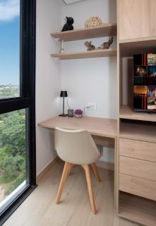 Cozy Studio 200Mbps Gym & Pool Walk to Malls - 7