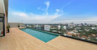 Cozy Studio 200Mbps Gym & Pool Walk to Malls - 6