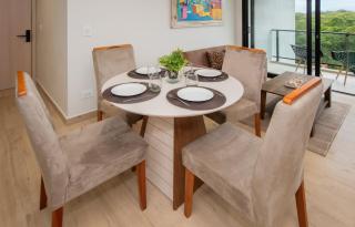 Stylish 1BR Pool & Gym Near Top Malls - 8