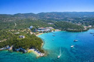 Esperides Studios-Seaside Stay with View in Syvota - 9