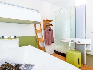 ibis budget Saint-Quentin Centre Gare - 7