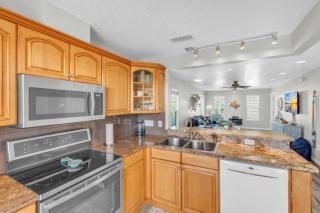 Nautical Nest home - 1