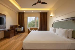 Clarks Inn Suites Dhanbad - 2