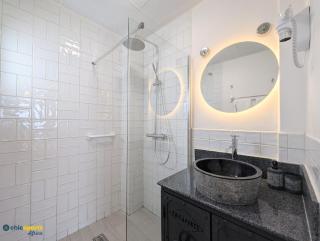 Chic apart with parking and balcony - 8