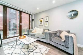 One Bedroom flat in Parliament Square - 9