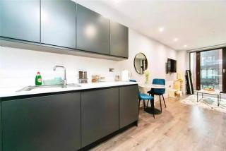 One Bedroom flat in Parliament Square - 3