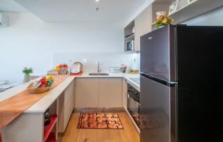 Prime Location 1BR apt Steps from Mall - 1