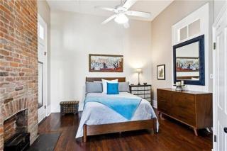1850s New Orleans Gem - 3