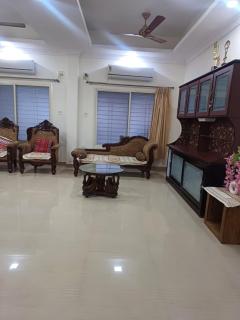Swamy's Nest Peaceful & Spacious 2BHK Family Homestay with Parking in Bhopal - 8
