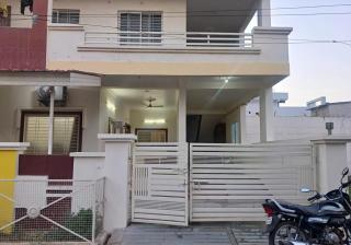 Swamy's Nest Peaceful & Spacious 2BHK Family Homestay with Parking in Bhopal - 3