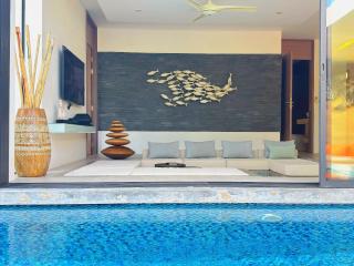 Golden Fish Villa - Tropical Modern Living - 2