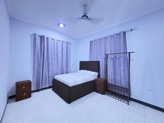 Zanzibar Apartment 2 - 0