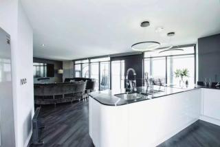 2 Bedroom flat - panoramic view In Birmingham Centre - 6