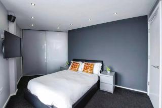 2 Bedroom flat - panoramic view In Birmingham Centre - 3