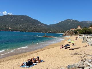 BEL appartement T1 devant la plage, face mer - 0