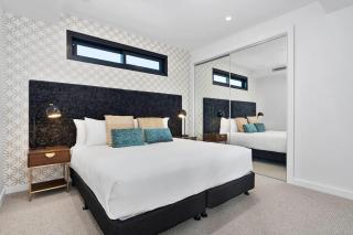 TRYP by Wyndham Southport Gold Coast Hotel Apartments - Gold Coast - 2