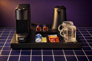 Wellness Tuin Woestijnroos Wellness Lodge met privé sauna stoomcabine en jacuzzi inclusief gratis prosecco en partner box - ultieme partner beleving - - 1