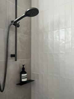 Little Georgie, Fitzroy - 5