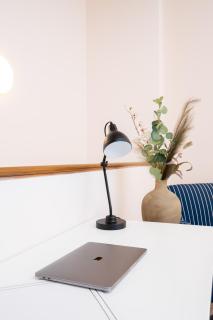 All-inclusive - 2 story loft - next to Old Town - 8