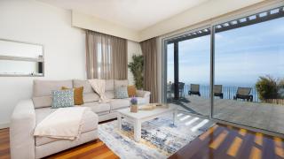 DuskLine Villa by LovelyStay - 9