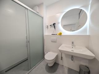 Orange Monkey Apartments - 9