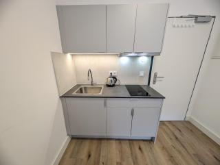 Orange Monkey Apartments - 7