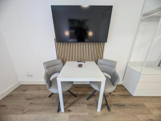 Orange Monkey Apartments - 4