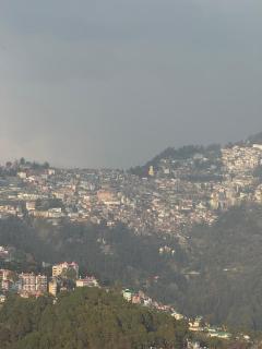 Pine Lodge Home Stay - 2