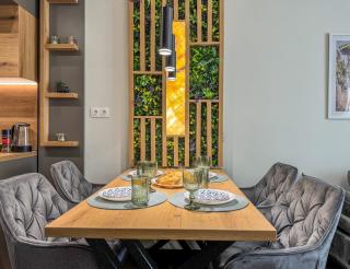 Six StarS 1BR Modern Apartment 6 mins to Centre - 1