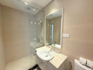 Gold Coast Superior Apartment - 4