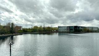 Stunning Lake Front 2 Bedroom Apartment with Free Parking and EV Charging - 4