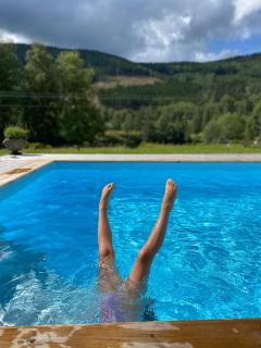 Prästgård med pool & älv - 8