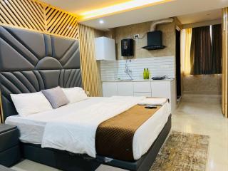 The Darling Studio - 5