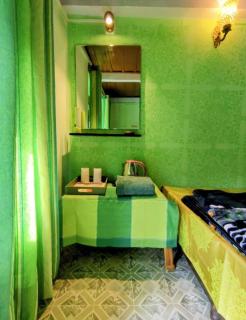 Bobkin's Aryan Homestay - 6