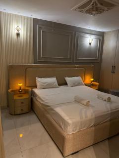 Escape Aura Stays Lahore - 8