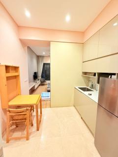 Orzena Suites At Lucentia Residence - 8