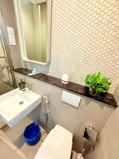 Orzena Suites At Lucentia Residence - 6