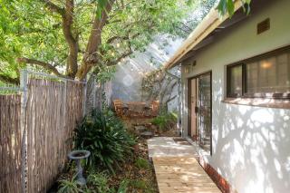 Marias Cottage 1BR Garden Retreat - 0