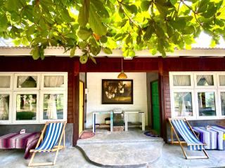 Latehouse bar Amphawa - 3