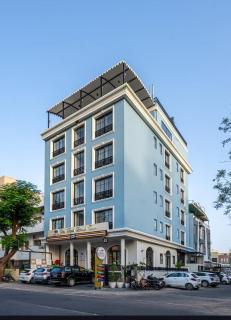 Hotel Sita Royal Lakside Chalet - 8