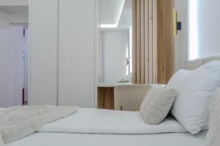 Mona Luxury Apartments - Free Garage Parking - Sarajevo - 1