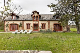 Les Ecuries - La Trigalière - 0