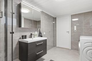 Seaside apartment in Nøtterøy-Sleeps 6 - 8