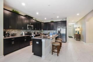 Last Minute Disney Private Pool Hot Tub Game Room Themed Bedrooms. Book Now 97635 - 1